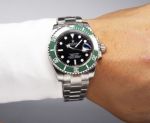 JH Factory Top Grade Replica Rolex Submariner Watch Black Face Green Ceramic Bezel Men 41mm